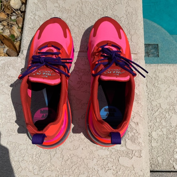 Air max 270 react • BRAND NEW • NEVER WORN • - Picture 10 of 15